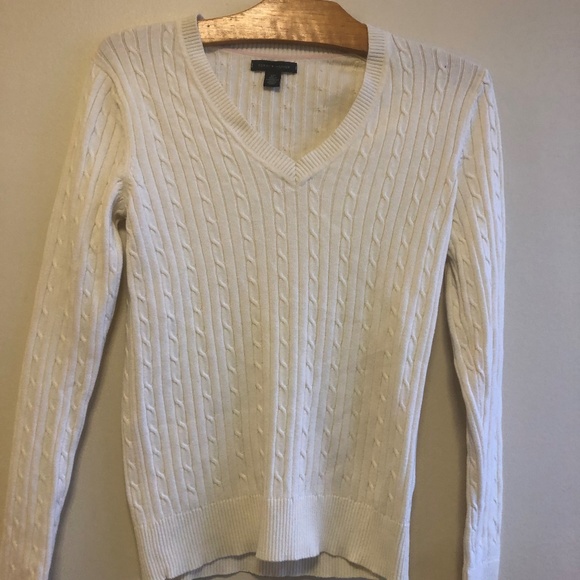 Tommy Hilfiger knit sweater - Picture 1 of 4